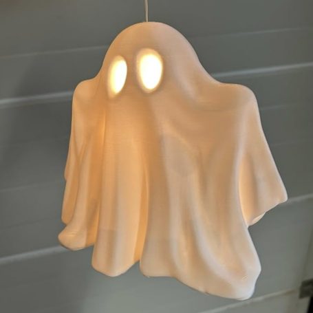 Leuchten in Form eines Geists mit zwei leuchtenden "Augen".